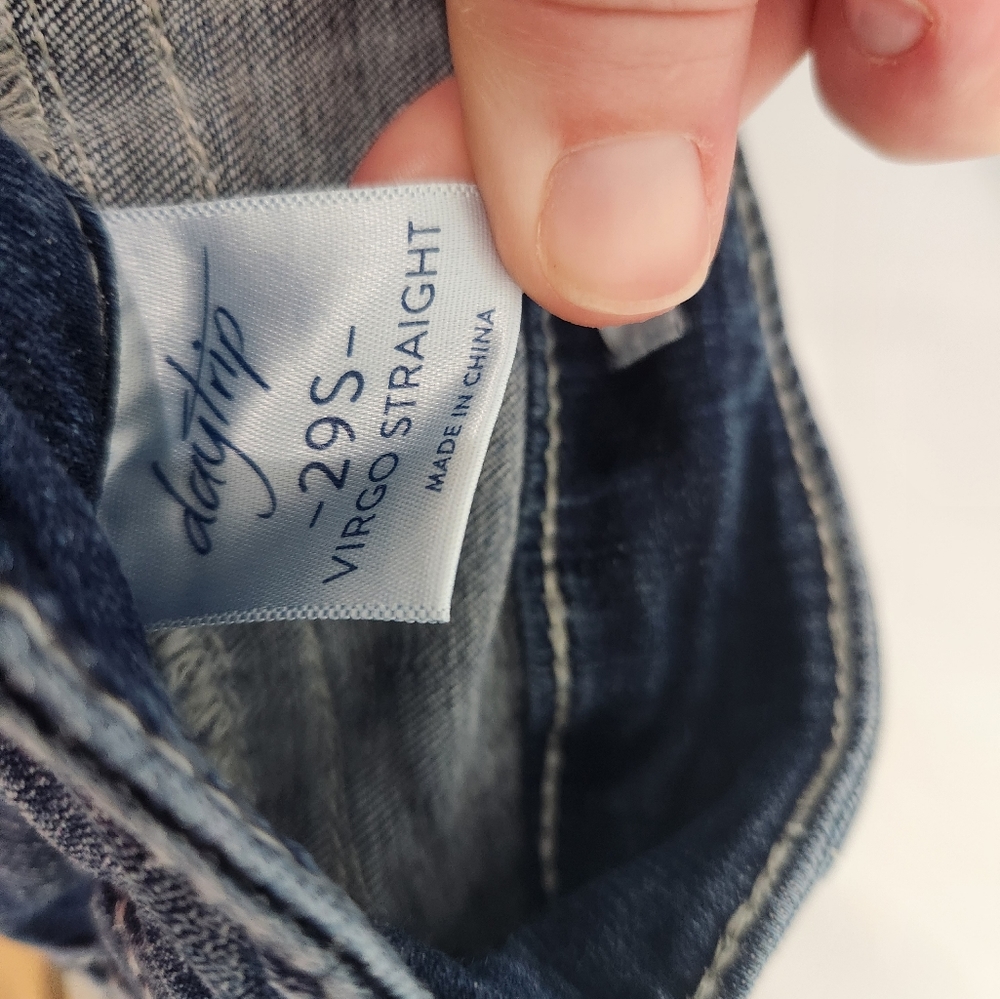 Women daytrip jeans